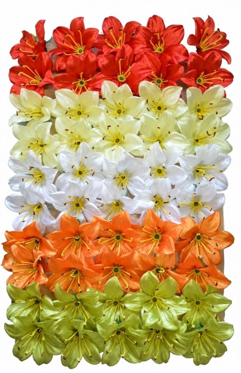 Liliom virágfej 13 cm – 50 db/csomag, 3 színváltozatban Liliom virágfej 13 cm – 50 db/csomag, 3 színváltozatban