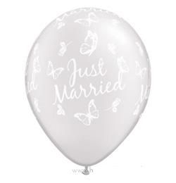 Latex esküvői lufi "Just Married" 28 cm- Lebomló