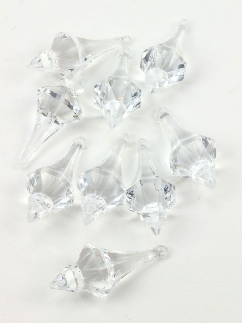 Fűzhetős kristály 10 7 cm- 9 db/csomag