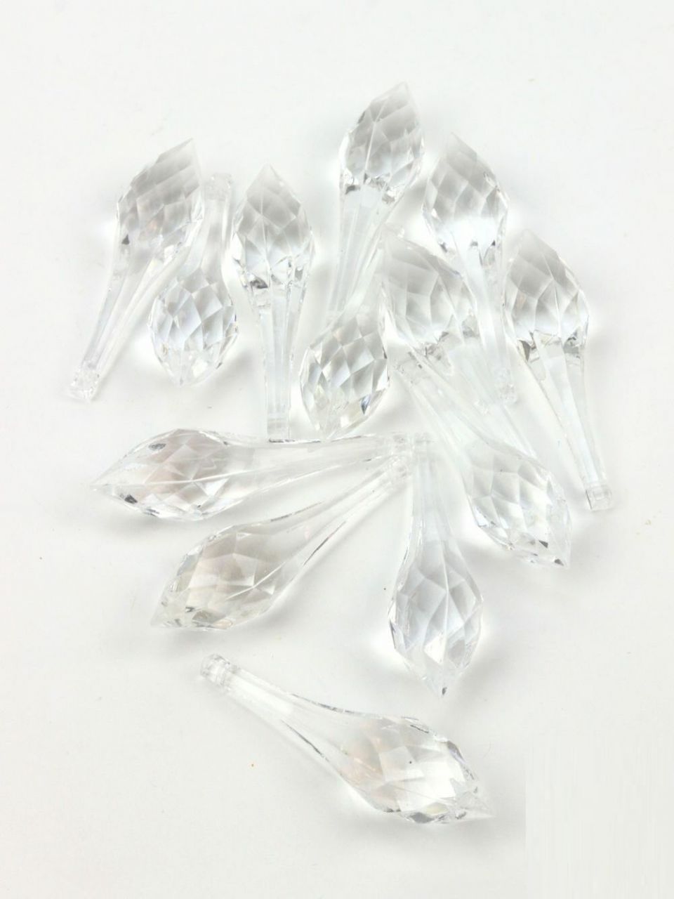 Fűzhetős kristály 8 7 cm- 13 db/csomag