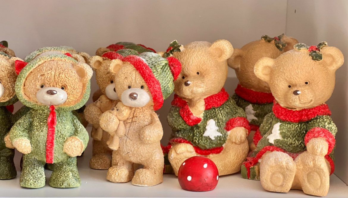 Ülő mackó 3D-s gipsz figura - 7 színben  Ülő mackó 3D-s gipsz figura - 7 színben