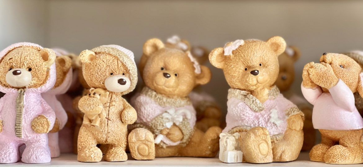 Ülő mackó 3D-s gipsz figura - 7 színben  Ülő mackó 3D-s gipsz figura - 7 színben