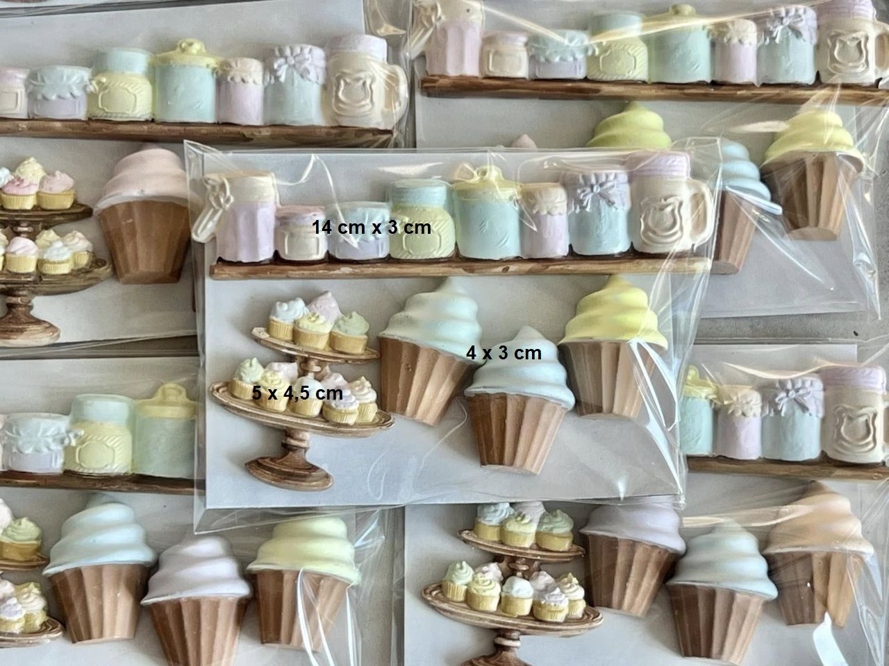 Gipsz sütis szett muffinokkal Gipsz sütis szett muffinokkal