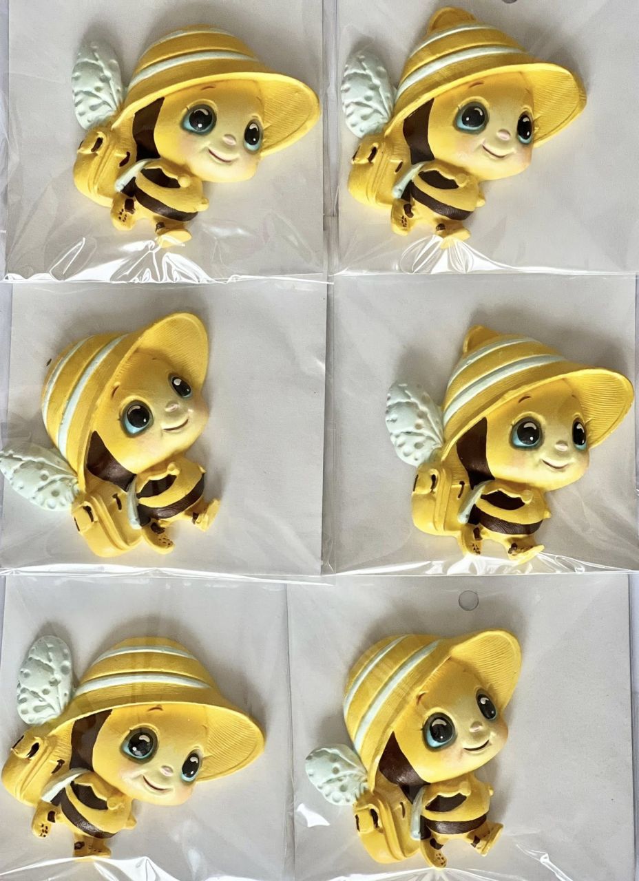 Gipsz lapos méhecske kalapban