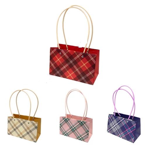 Virágtasak kockás 22 x 10,5 x 13,5cm -4 színben Virágtasak kockás 22 x 10,5 x 13,5cm -4 színben