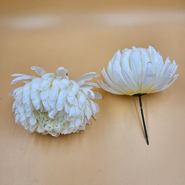 Óriás creamis virágfej 14 cm - 7 színben