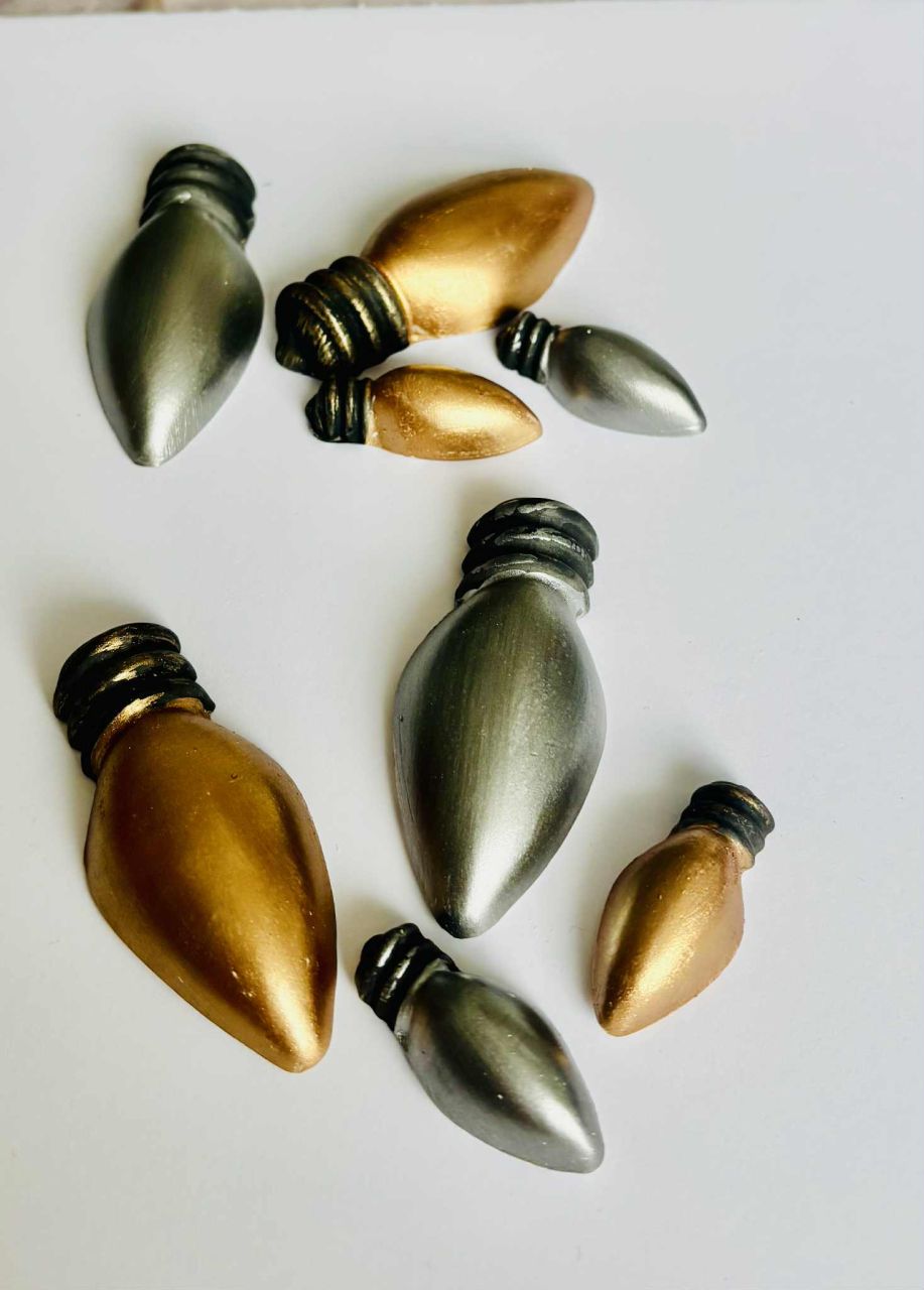 Gipsz lapos karácsonyi izzó csomag - Több színben Gipsz lapos karácsonyi izzó csomag - Több színben