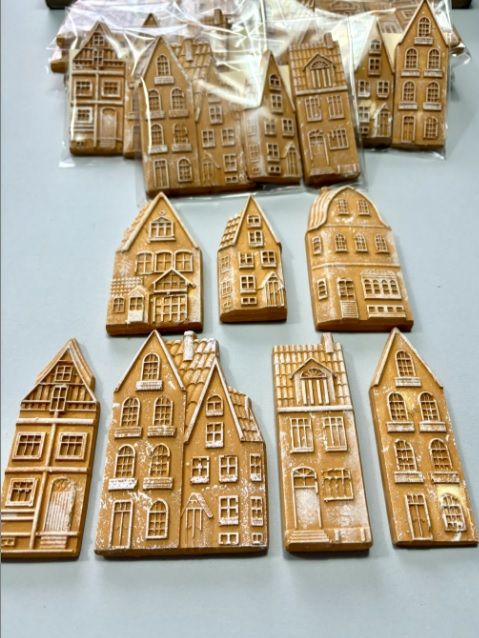 Gipsz lapos karácsonyi mézeskalács ház - 7 féle Gipsz lapos karácsonyi mézeskalács ház - 7 féle