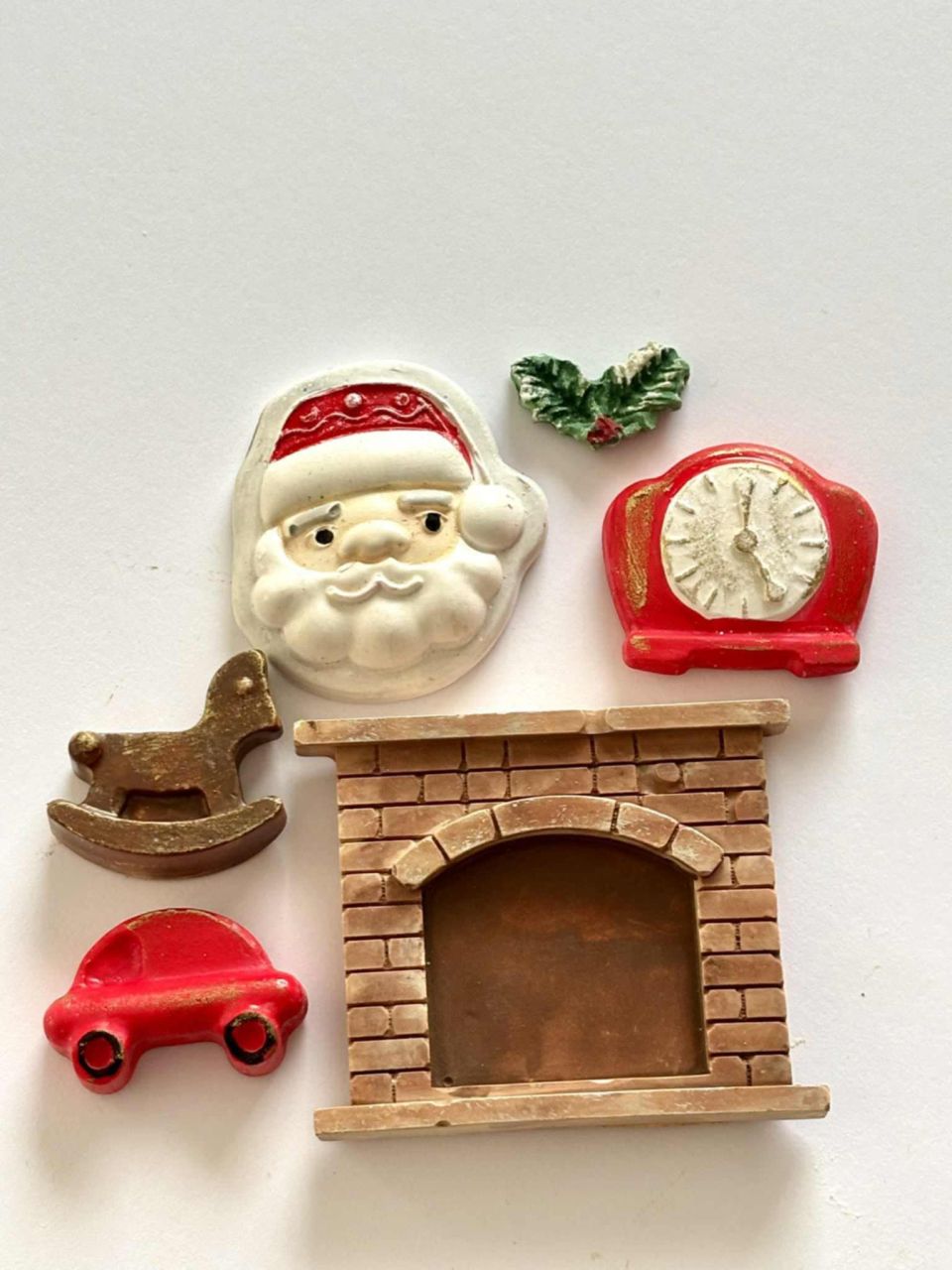 Gipsz lapos kandallós karácsonyi dísz szett Gipsz lapos kandallós karácsonyi dísz szett