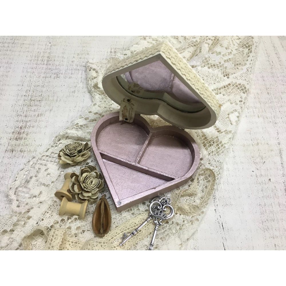 Fa tükrös szív doboz Fa tükrös szív doboz