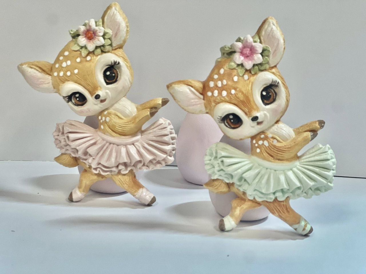 Gipsz őzike szoknyában - 2 színben Gipsz őzike szoknyában - 2 színben