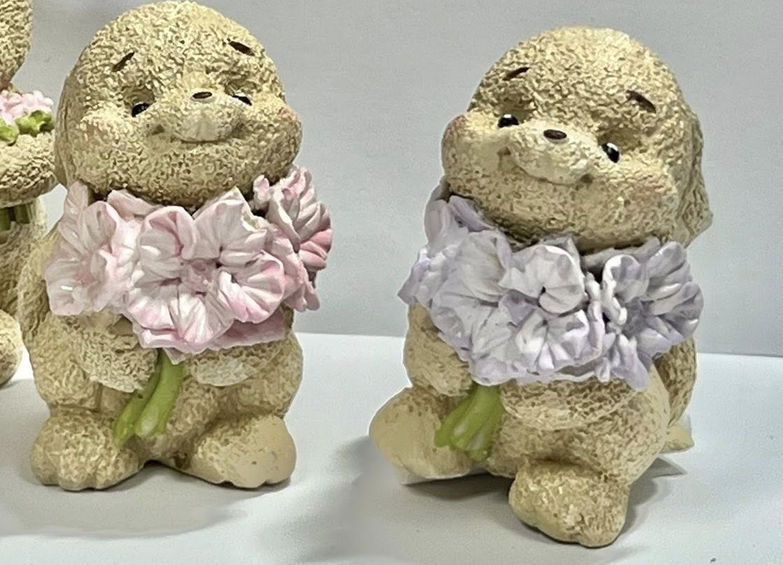 Gipsz nyuszi virággal - 2 színben Gipsz nyuszi virággal - 2 színben