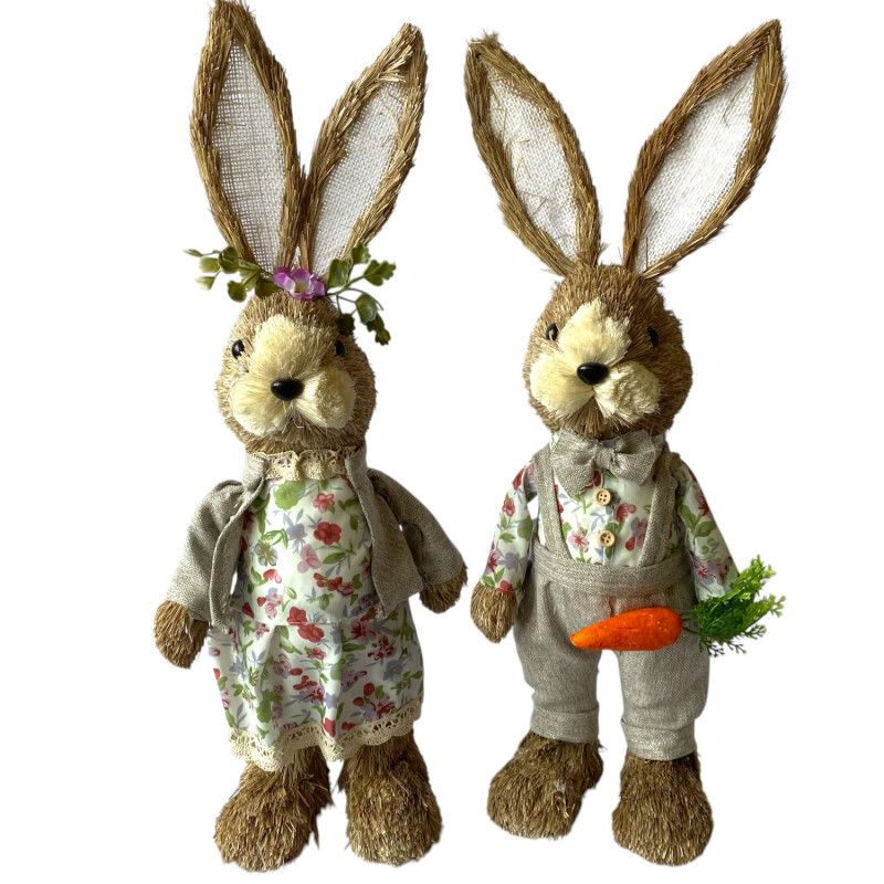 Szalmanyuszi virágmintás ruhában 50cm- 2 féle