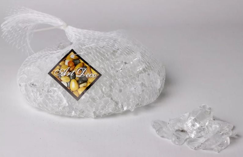 Dekor üveg kavics víztiszta 2cm 500gr Dekor üveg kavics víztiszta 2cm 500gr