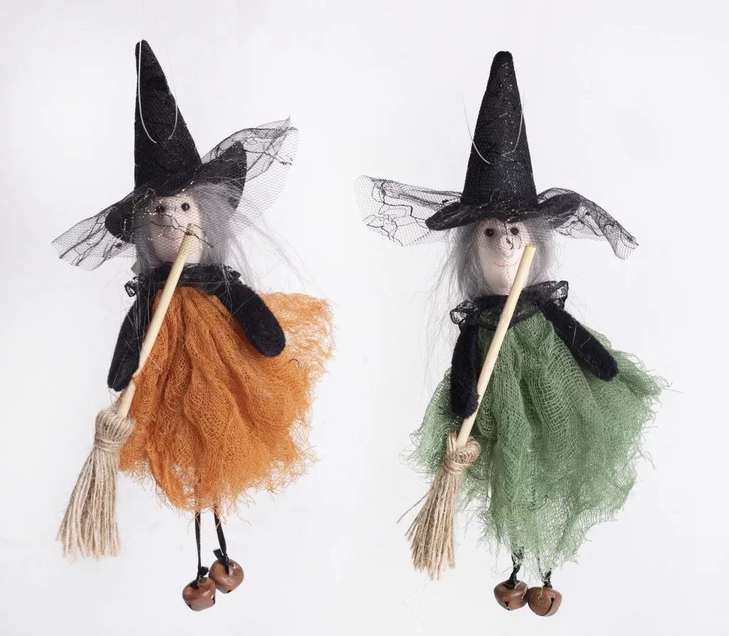 Textil akasztós boszorkány seprűvel 12 cm - 2 színben