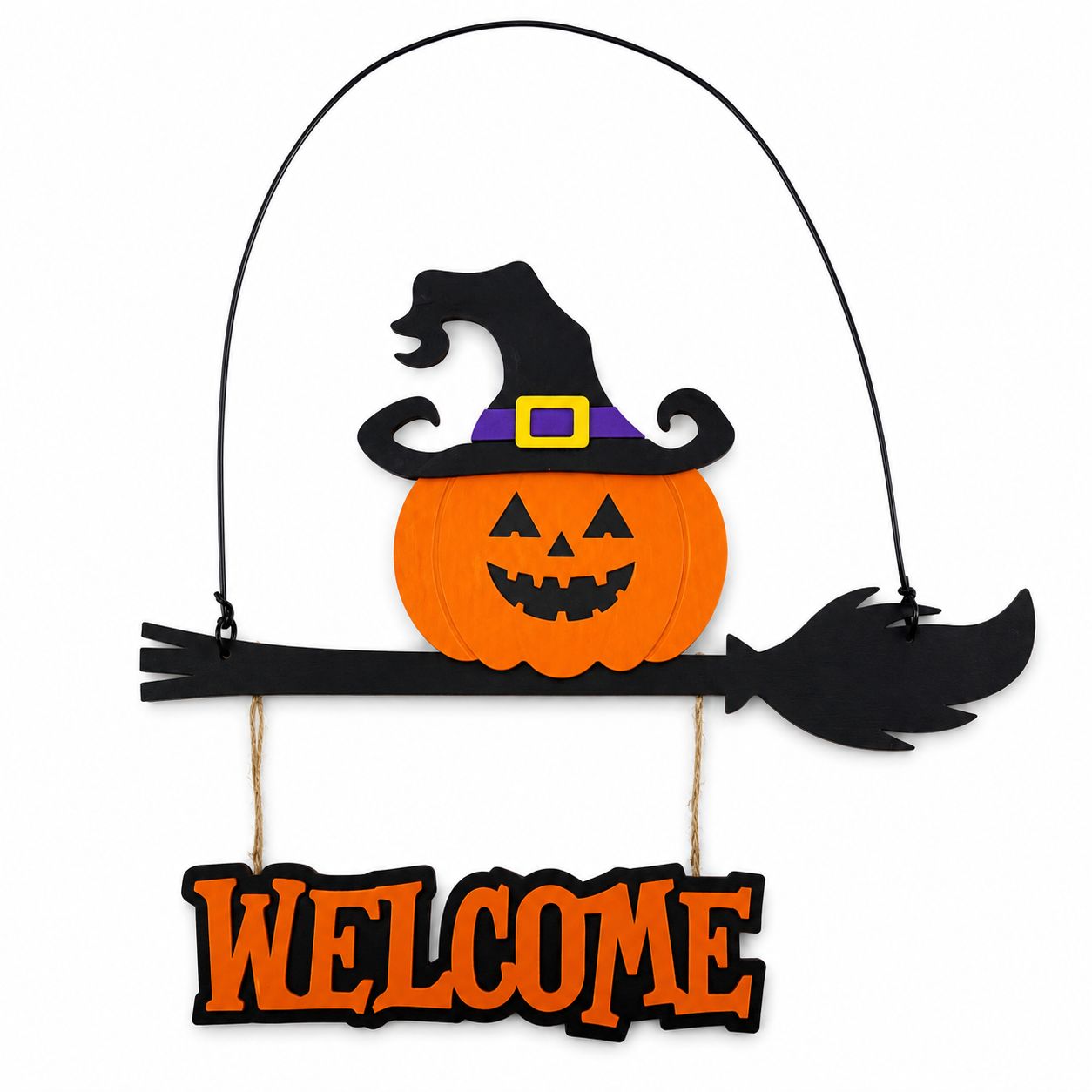 Fa Halloween Welcome ajtódísz – Boszorkánykalapos tök seprűn Fa Halloween Welcome ajtódísz – Boszorkánykalapos tök seprűn