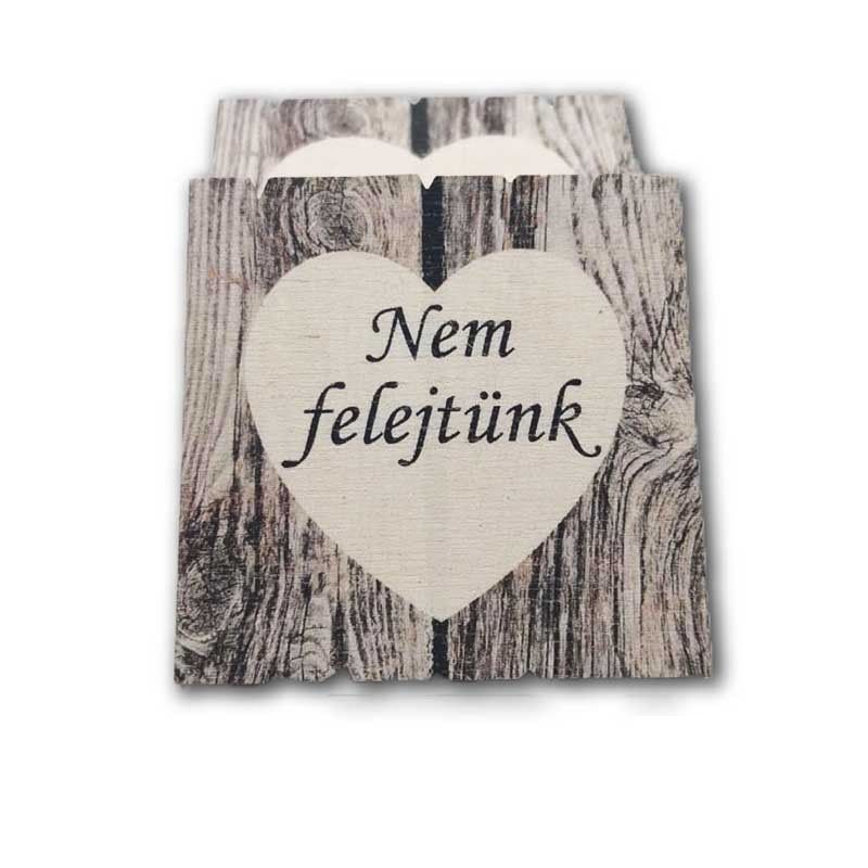Kegyeleti fa táblácska fehér szívvel 5 × 5 cm – többféle felirattal Kegyeleti fa táblácska fehér szívvel 5 × 5 cm – többféle felirattal